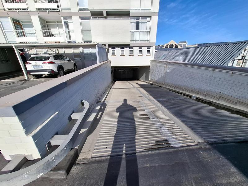 To Let 2 Bedroom Property for Rent in Strand Western Cape